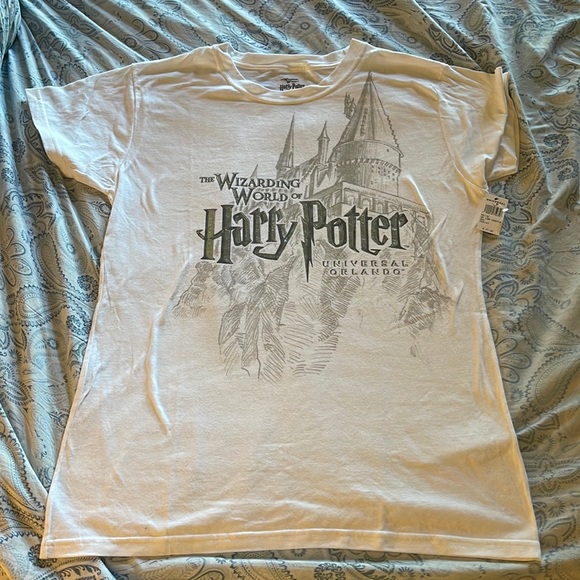 Universal Tops - NWT The Wizarding World of Harry Potter Ladies T Shirt Universal Orlando